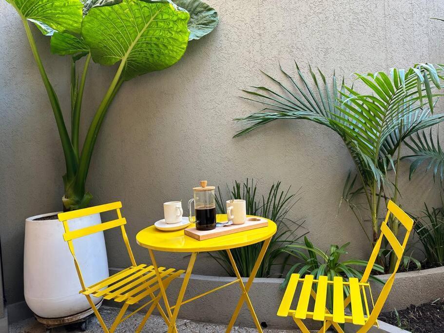 Encantador Apartamento Con Patio Buenos Aires Exteriör bild